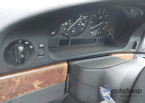 1998 BMW 528I из США, поврежденный, VIN WBADD6322WBW42266